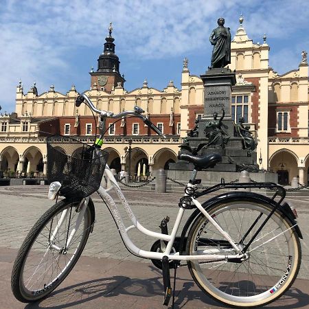 Jacuzzi & Bike Apartment, Cracovia Exterior foto