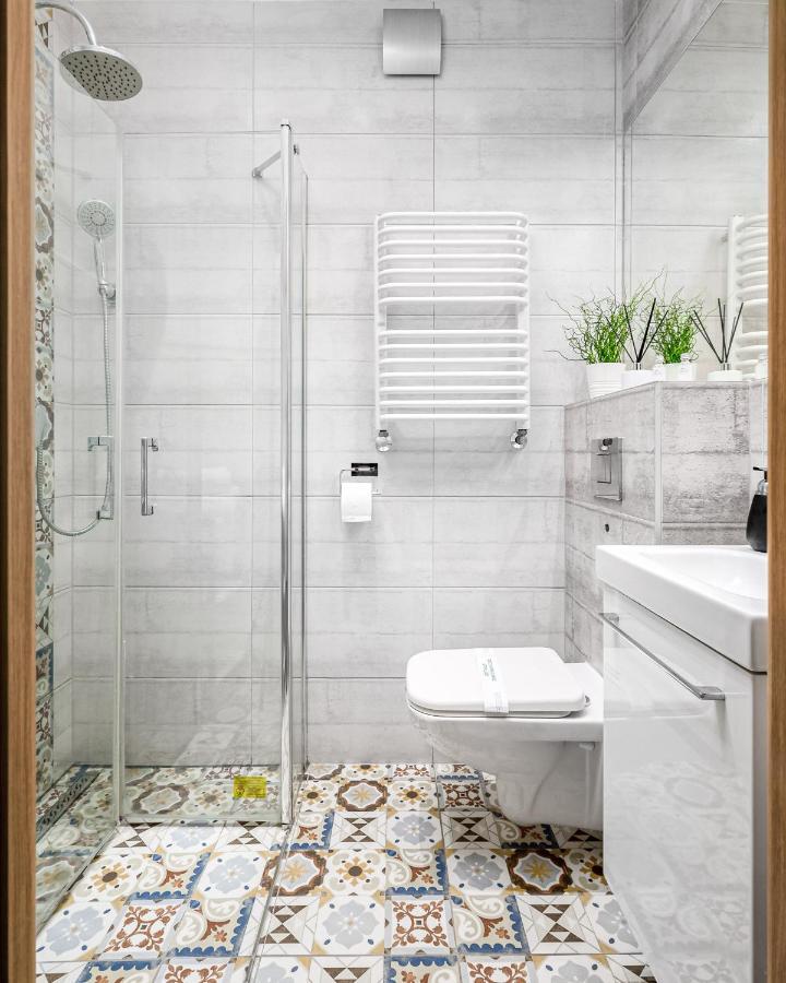 Jacuzzi & Bike Apartment, Cracovia Exterior foto